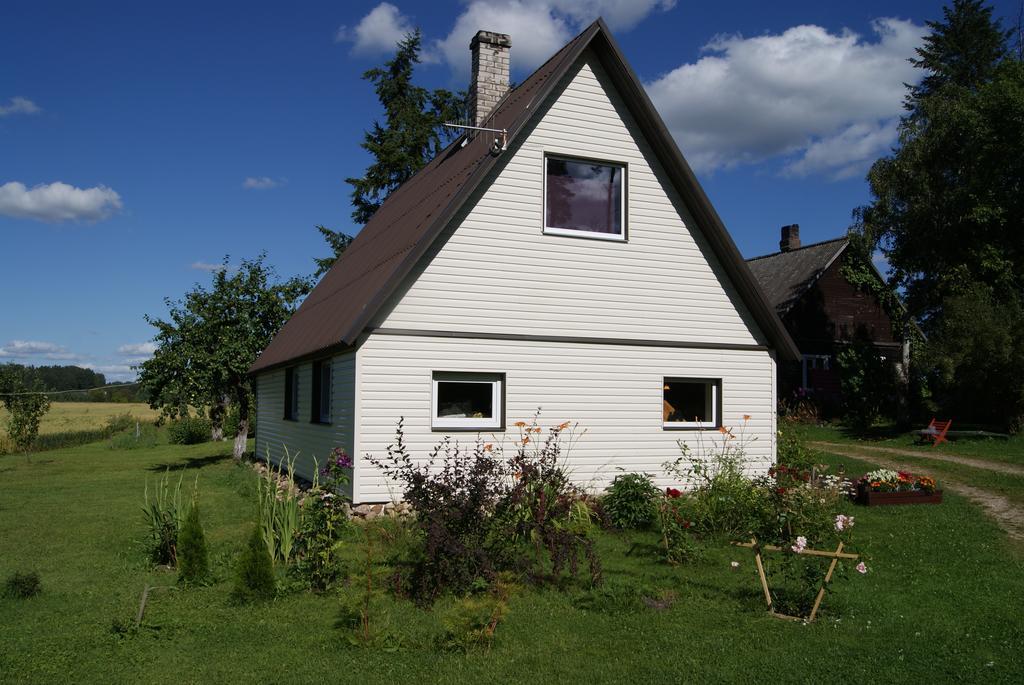 Sepa Talu Guest House Aakre Екстериор снимка